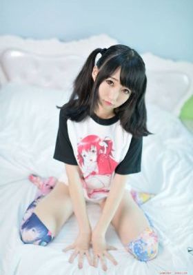 美女高清在线观看免费播放_BD英语电影完整版